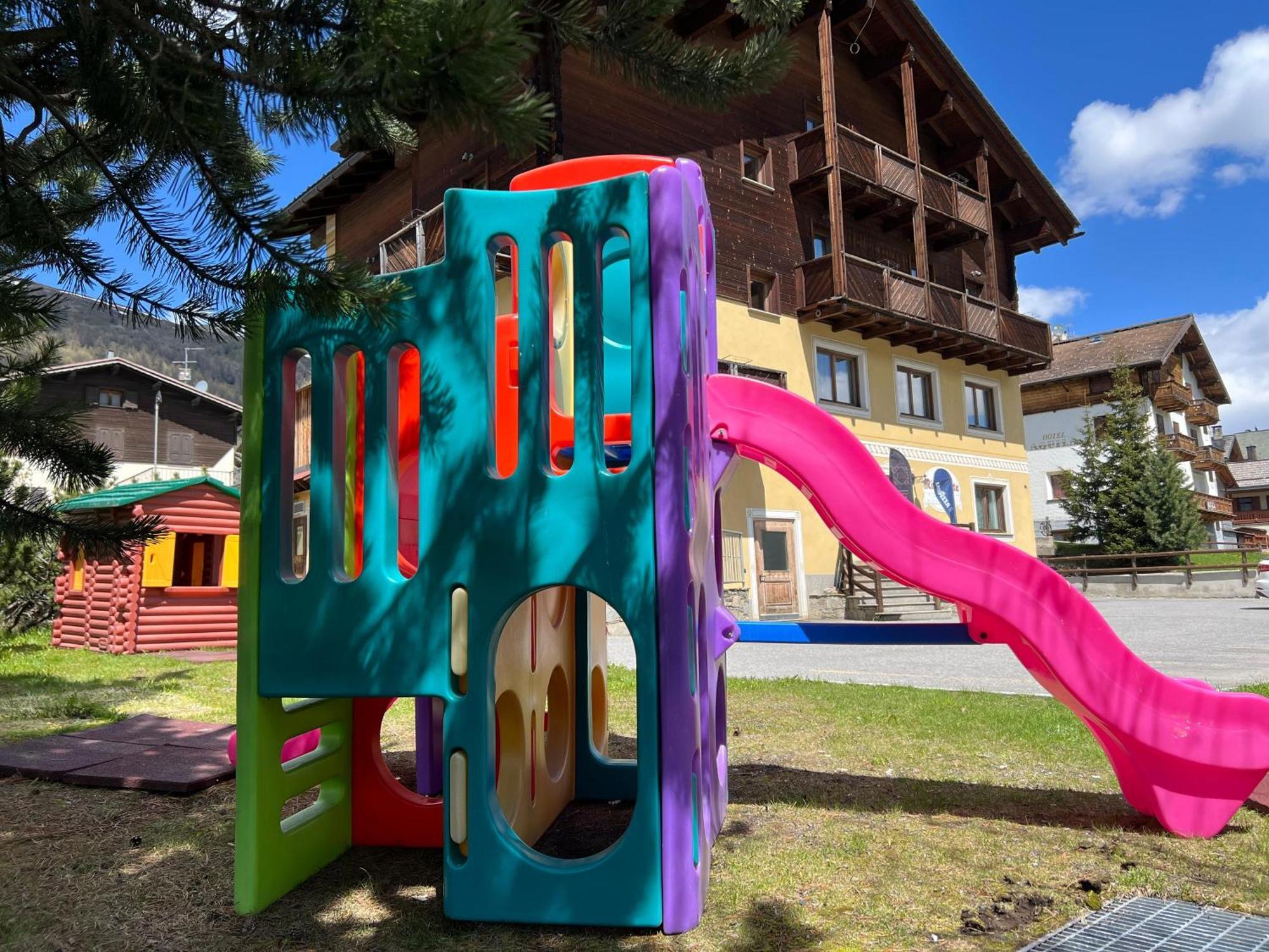 Hotel Primula Livigno Exterior photo